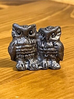 Vintage miniature pewter owl buddy couple figurine 1 “L x 1/2 “ W